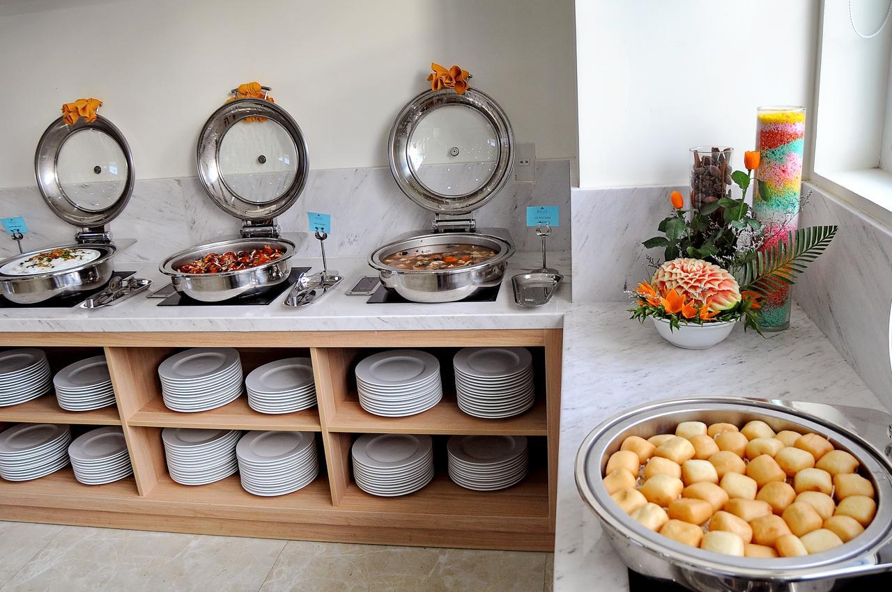 Rigel Hotel На Транг Екстериор снимка
